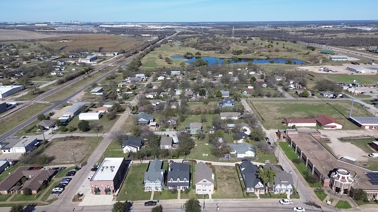 205 E 5th Street Ferris TX 75125