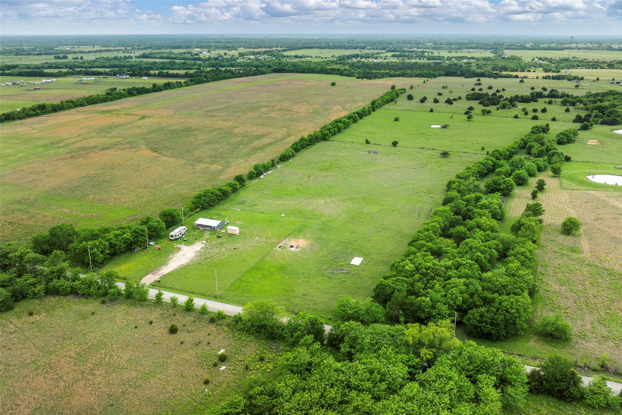 2722 County Road 4301 Greenville TX 75401