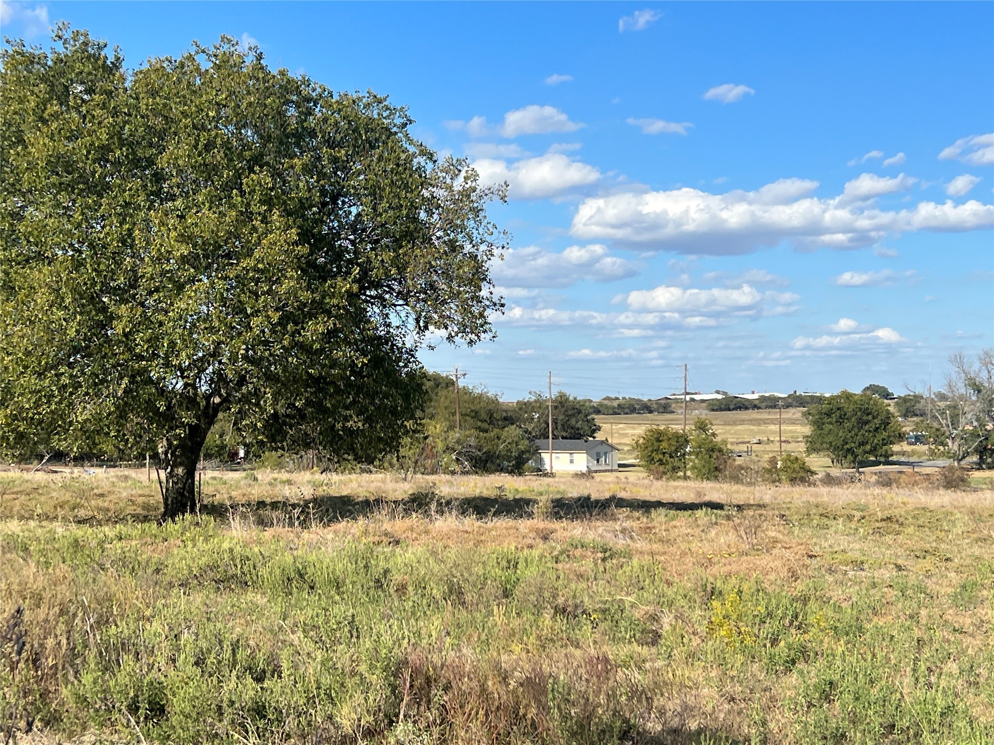 6201 Woodard Avenue Cleburne TX 76033