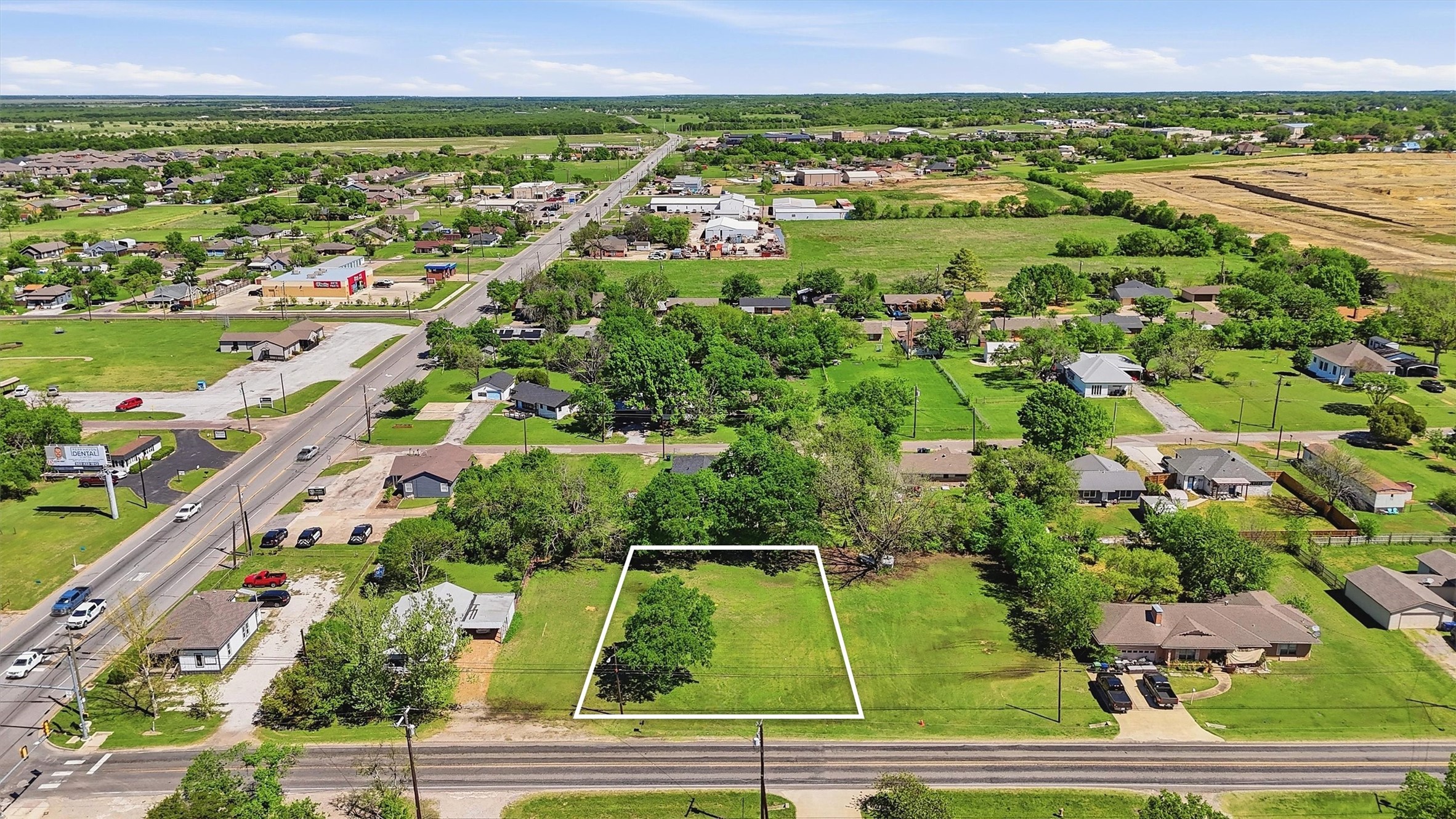 104 E Main Street Gunter TX 75058