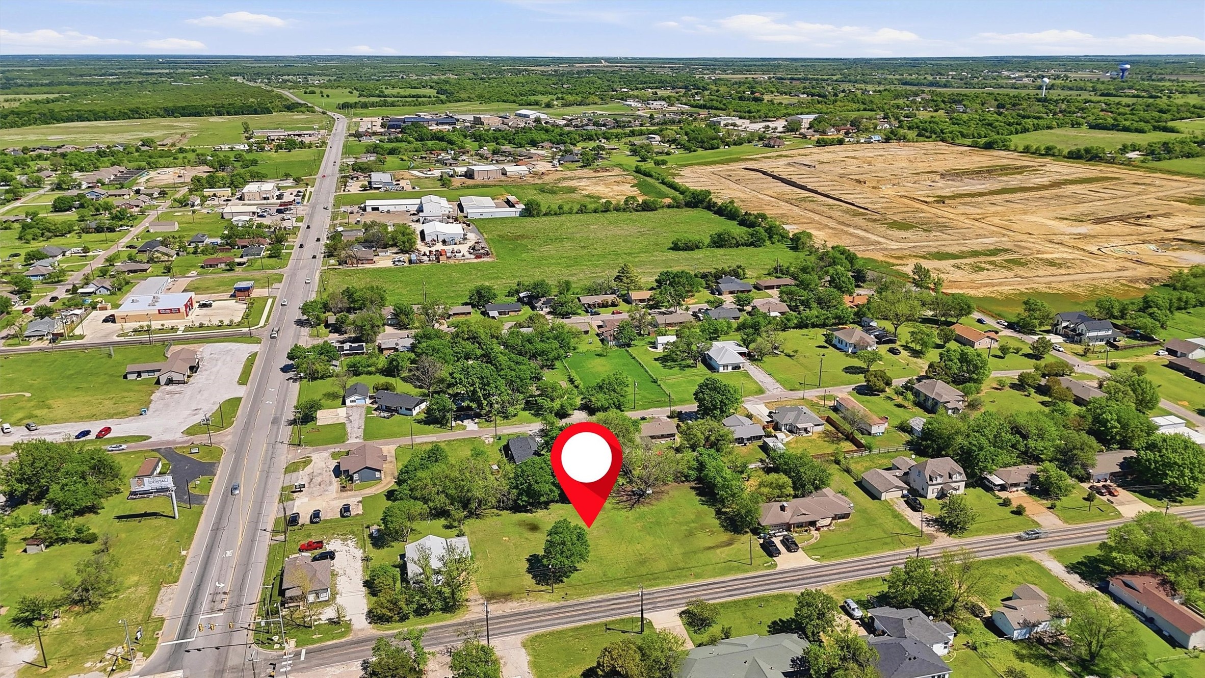 104 E Main Street Gunter TX 75058
