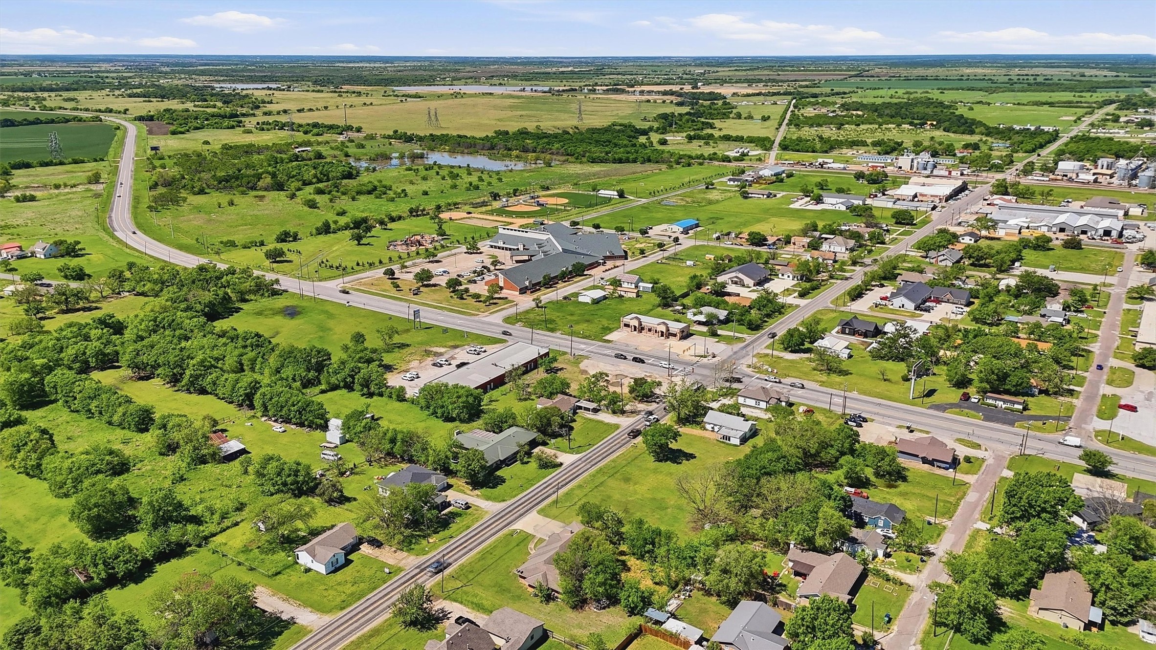 104 E Main Street Gunter TX 75058