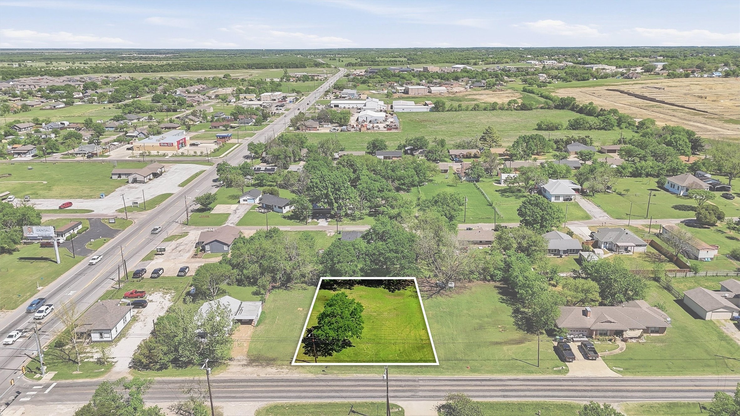 104 E Main Street Gunter TX 75058