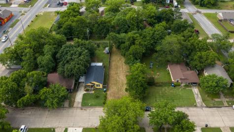 820 W Day Street Denison TX 75020