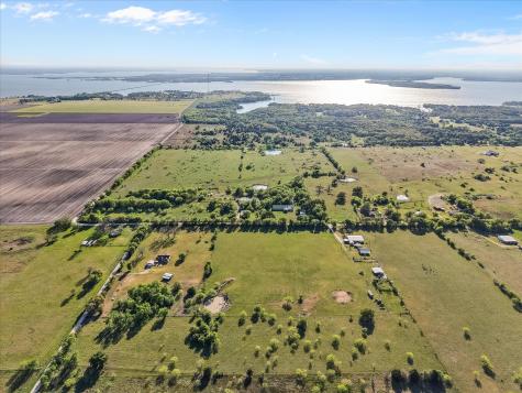 12631 County Road 3270 Kerens TX 75144