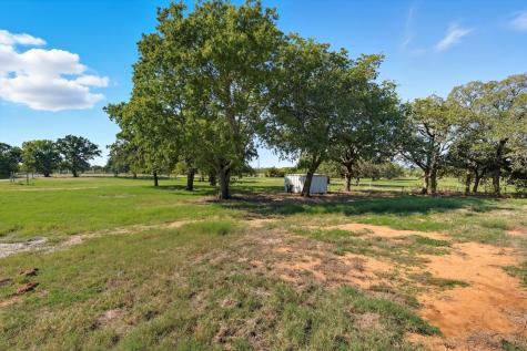 120 Longbranch Road Nocona TX 76255