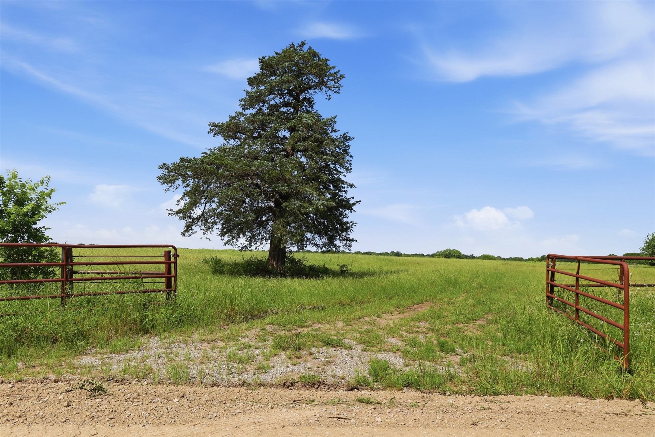 000 County Road 4608 Commerce TX 75428