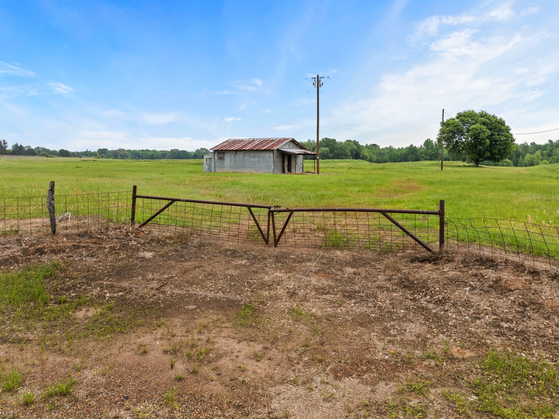 000 County Road 3322 Pittsburg TX 75686