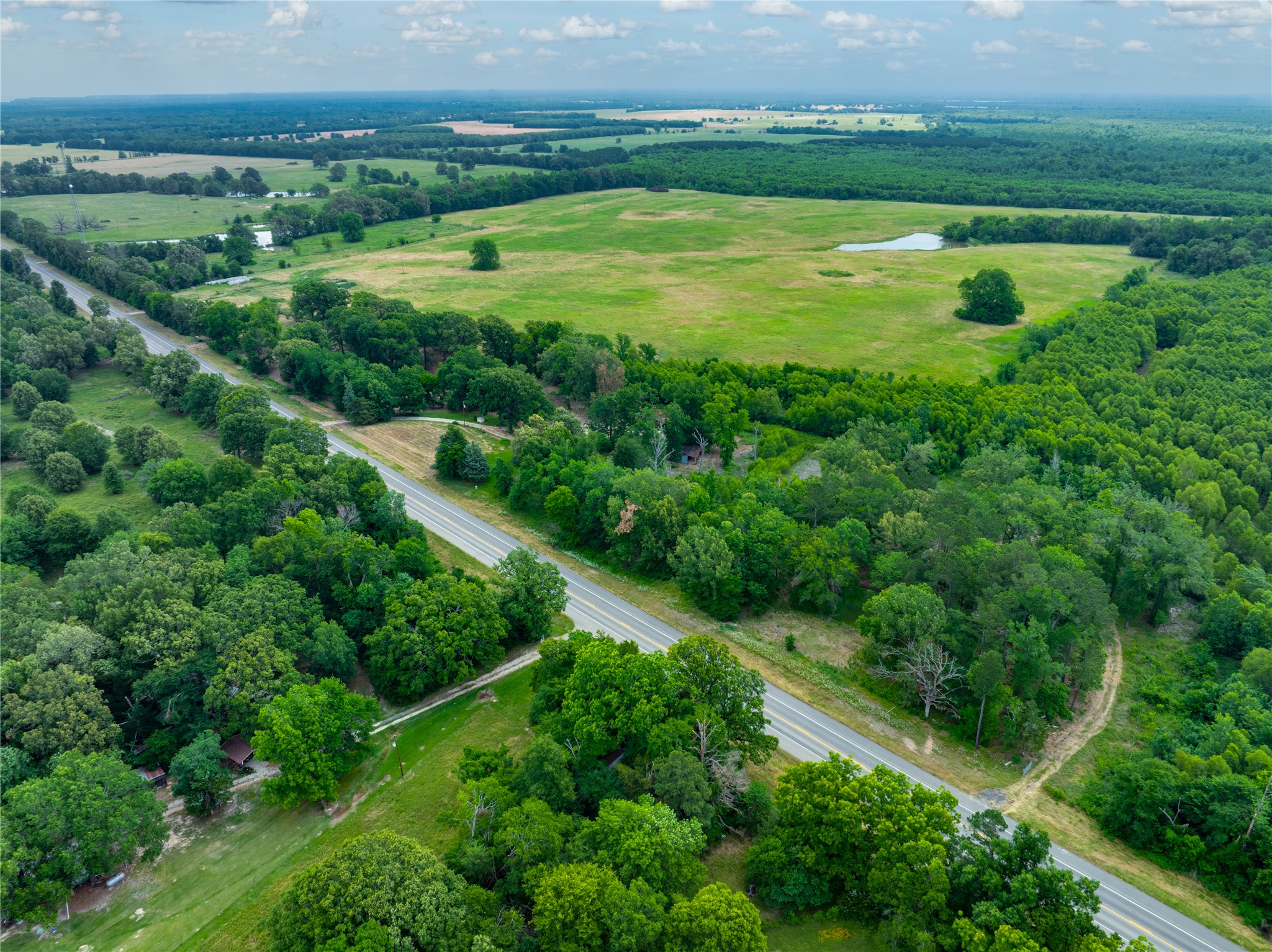 20273 Hwy 37 S Bogata TX 75417