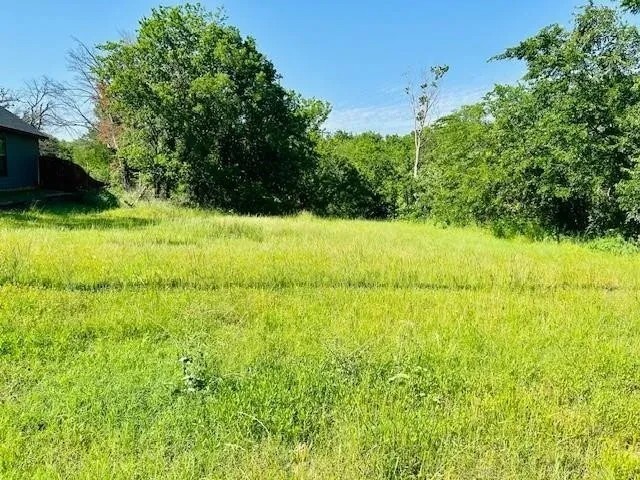 129 E Johnson Street Denison TX 75021