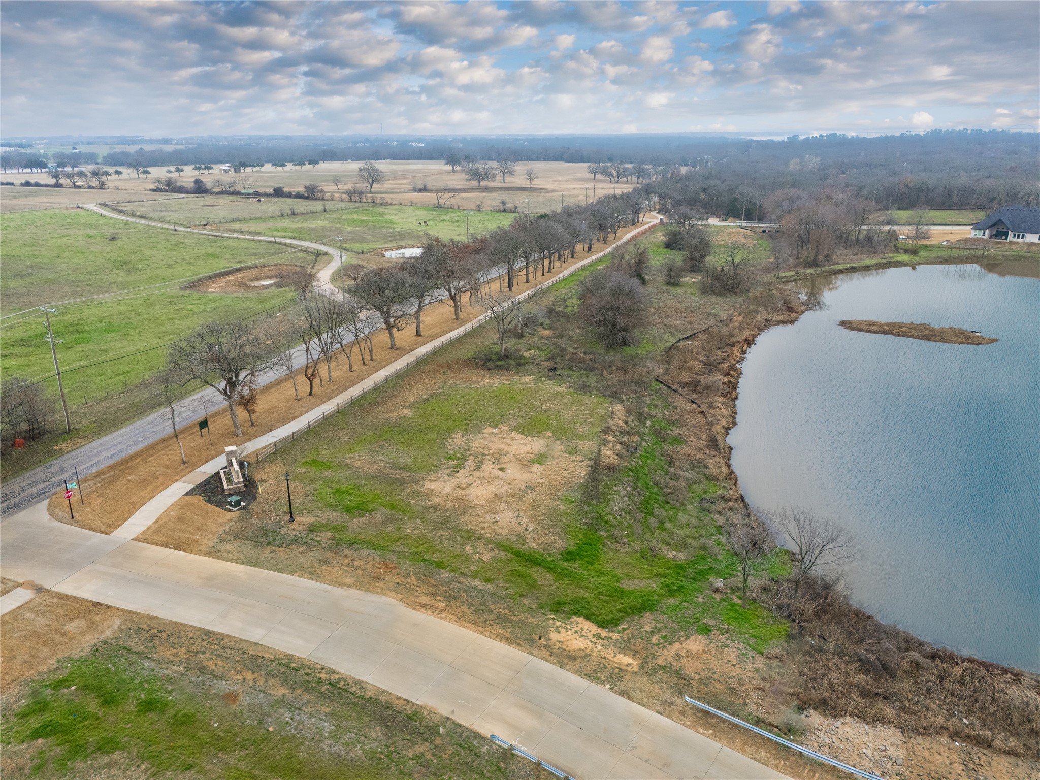1021 Willow Point Oak Point TX 75068