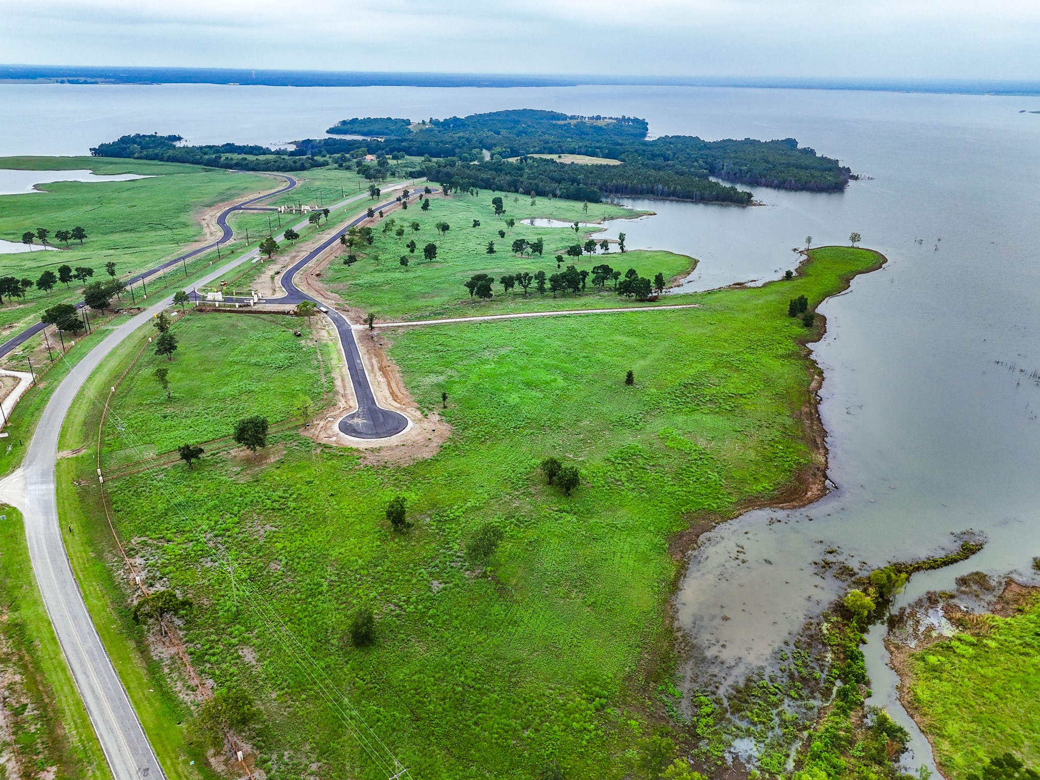 204 Lakeshore Lane Windom TX 75492