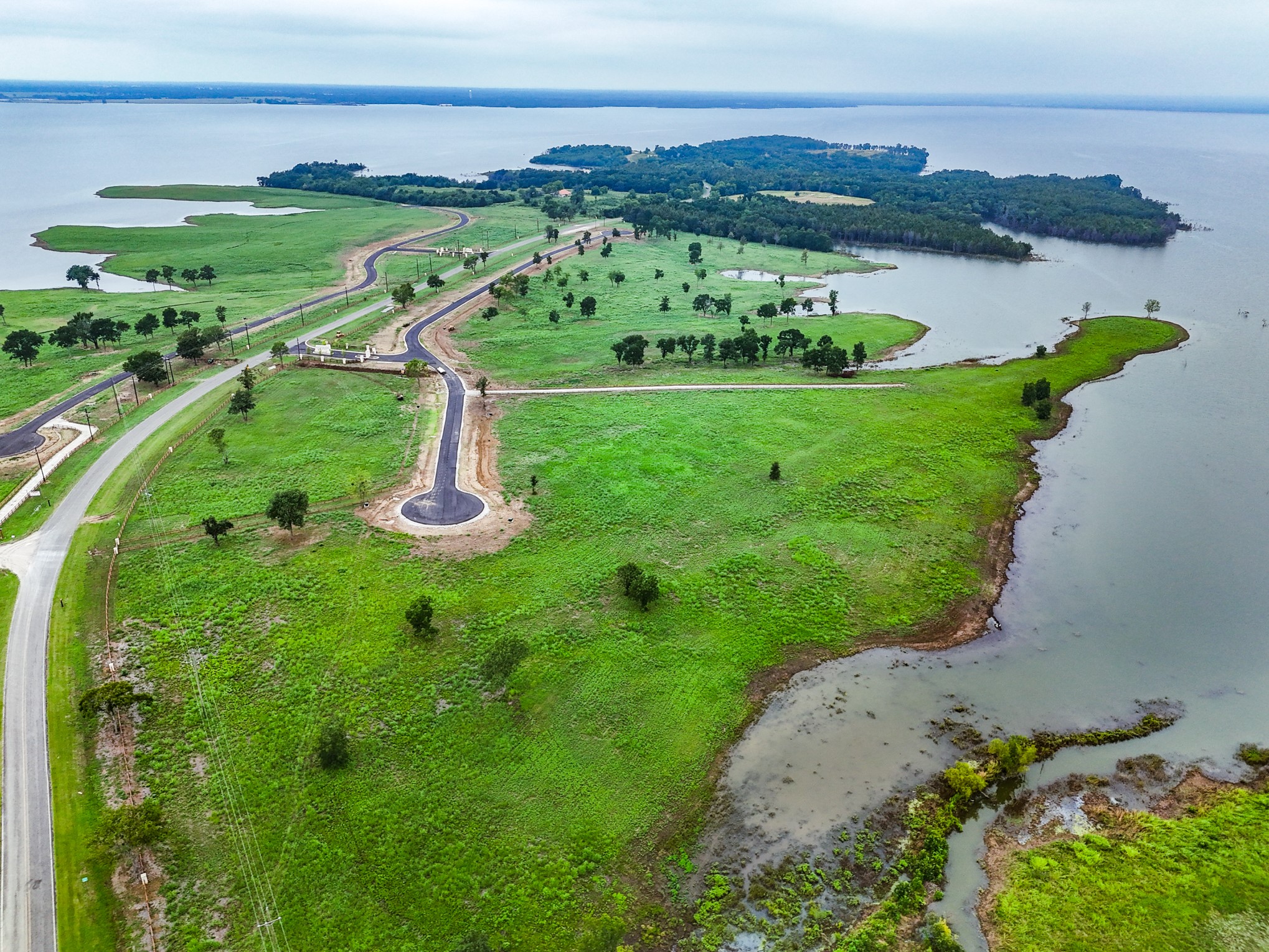 204 Lakeshore Lane Windom TX 75492