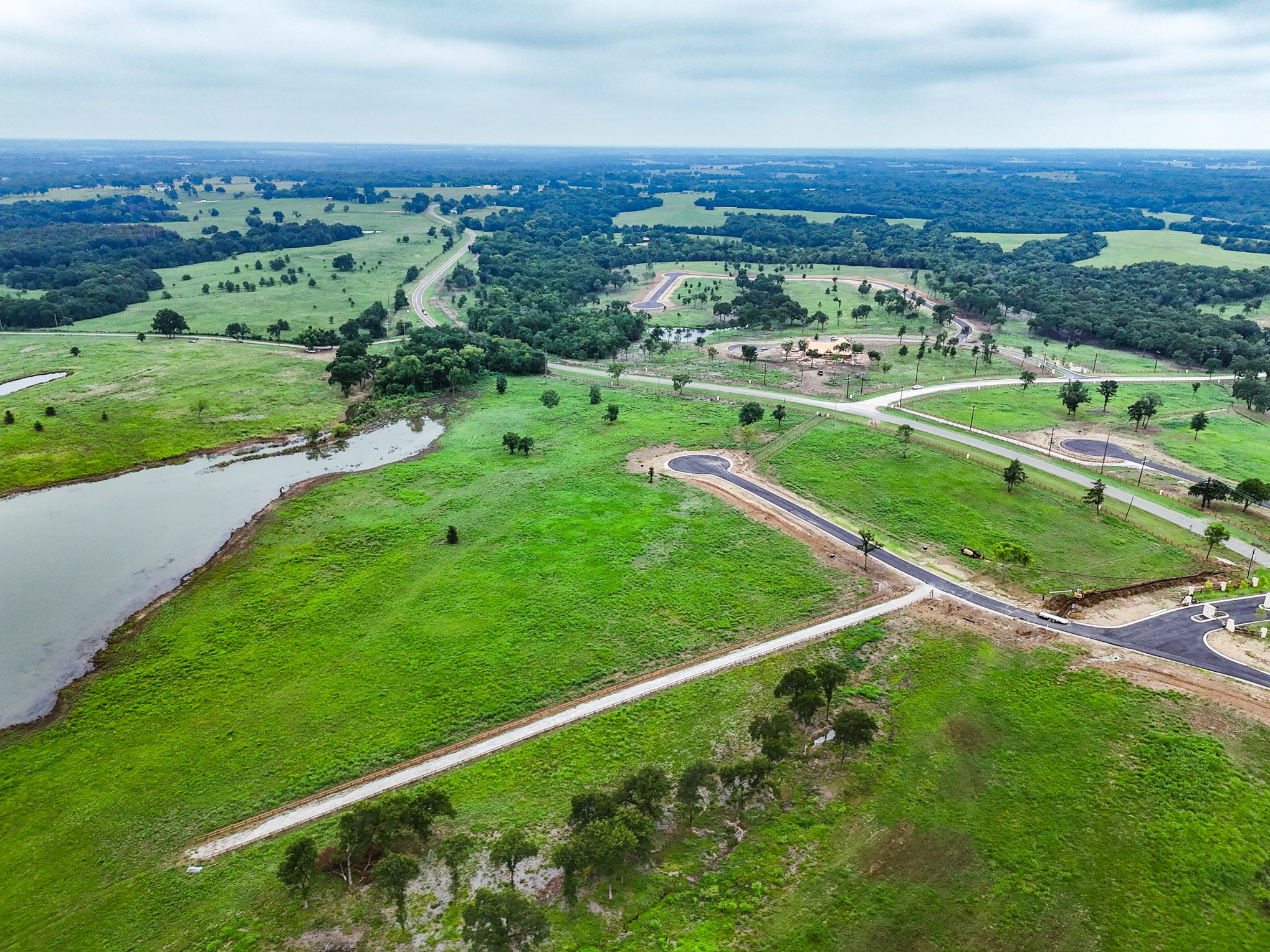204 Lakeshore Lane Windom TX 75492