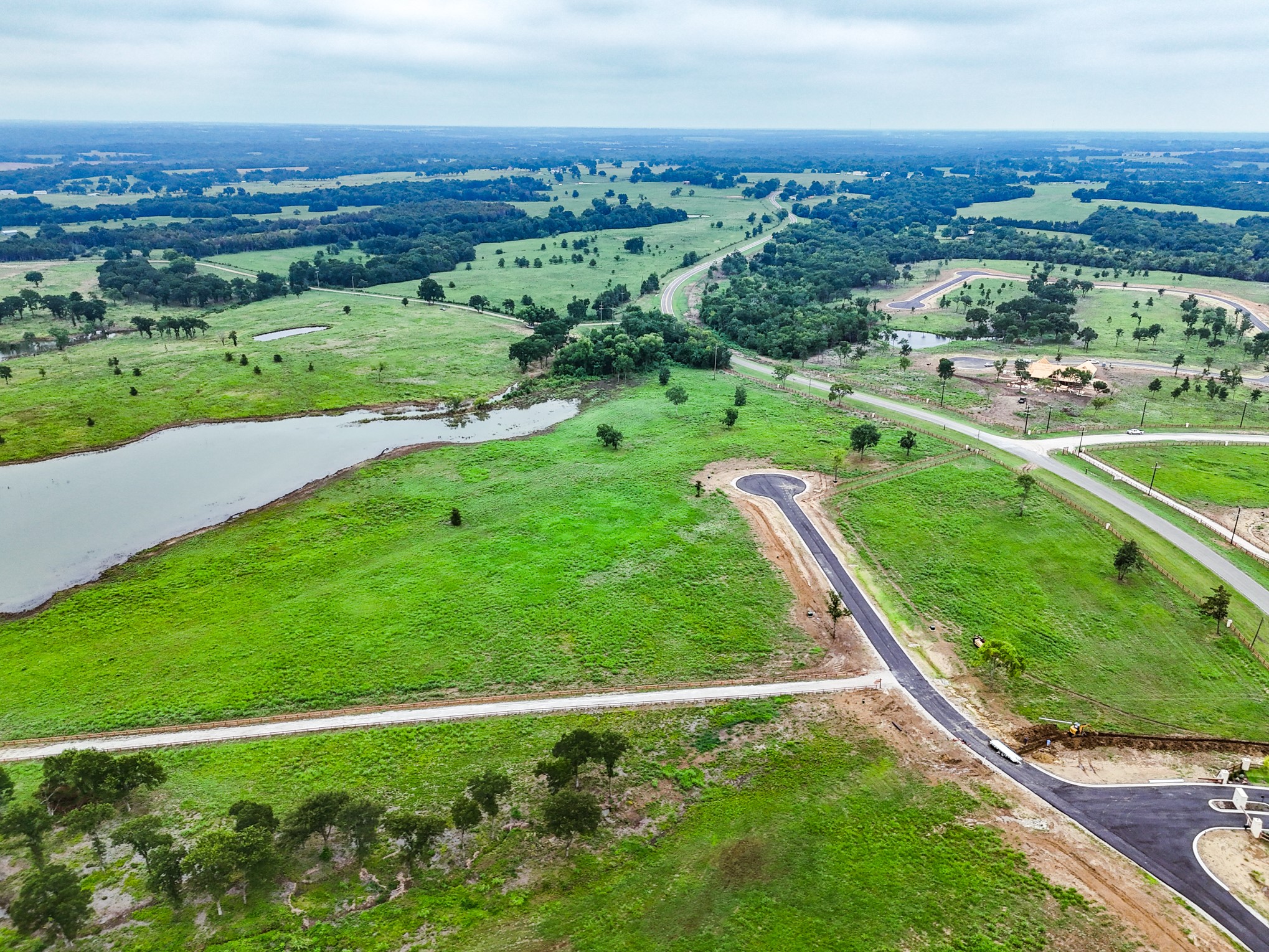 204 Lakeshore Lane Windom TX 75492