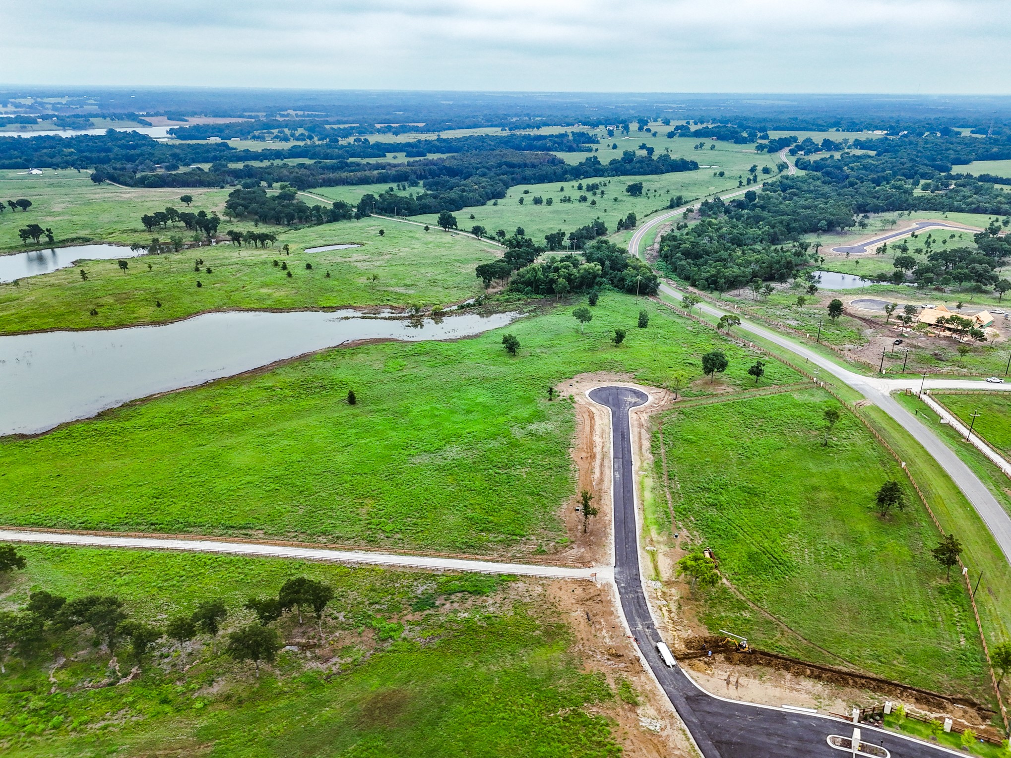 204 Lakeshore Lane Windom TX 75492