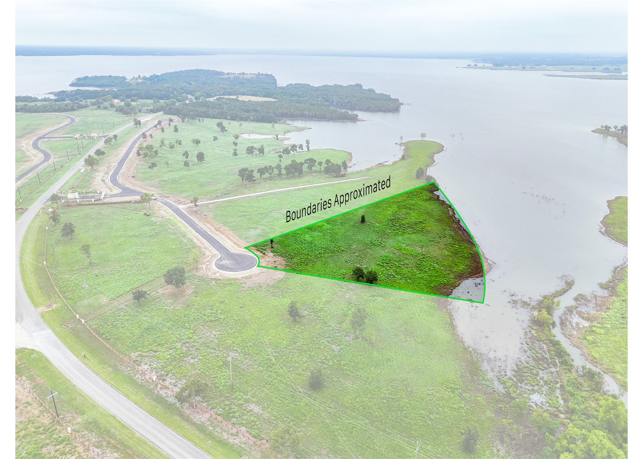204 Lakeshore Lane Windom TX 75492
