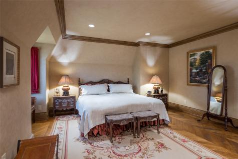9769 Audubon Place Dallas TX 75220