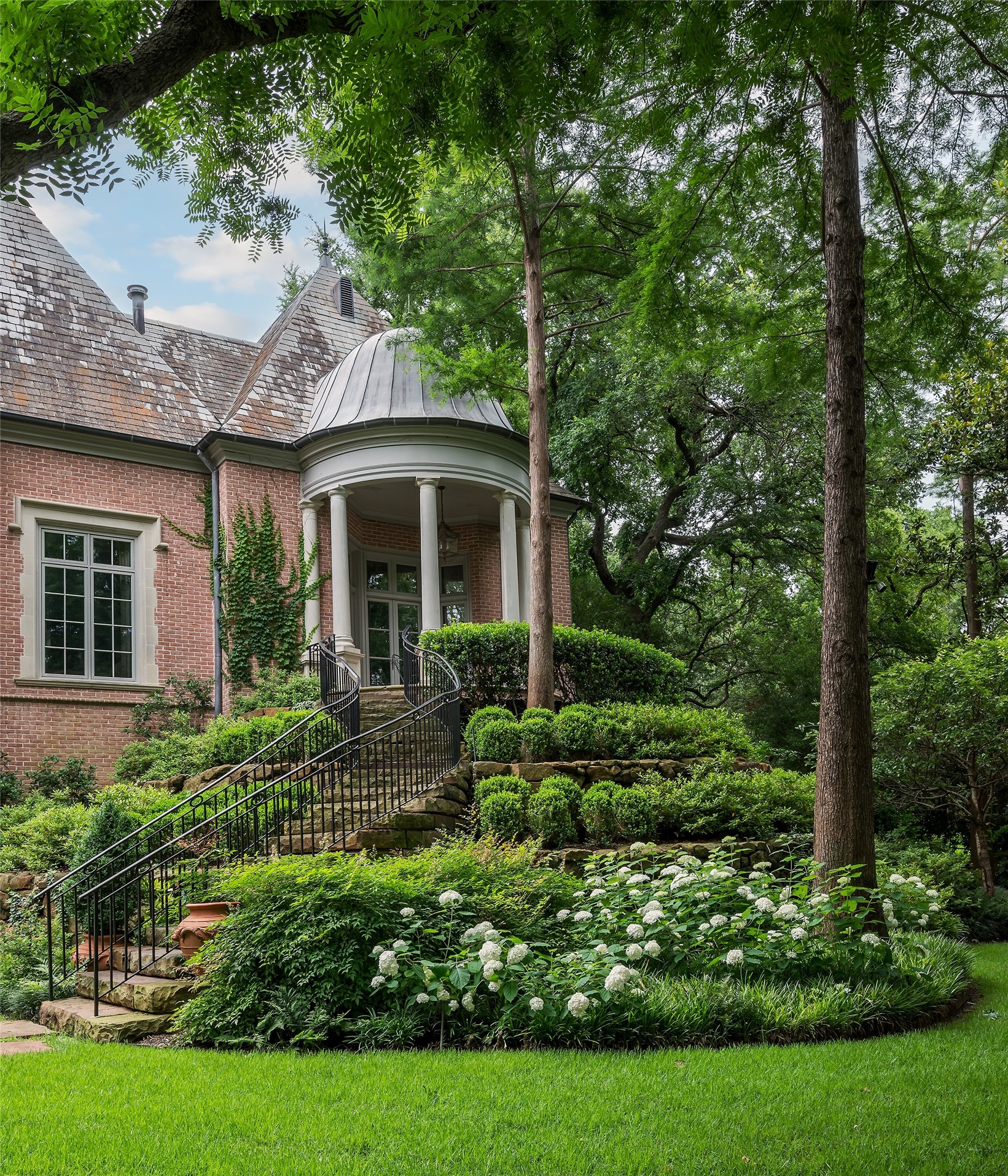 9769 Audubon Place Dallas TX 75220