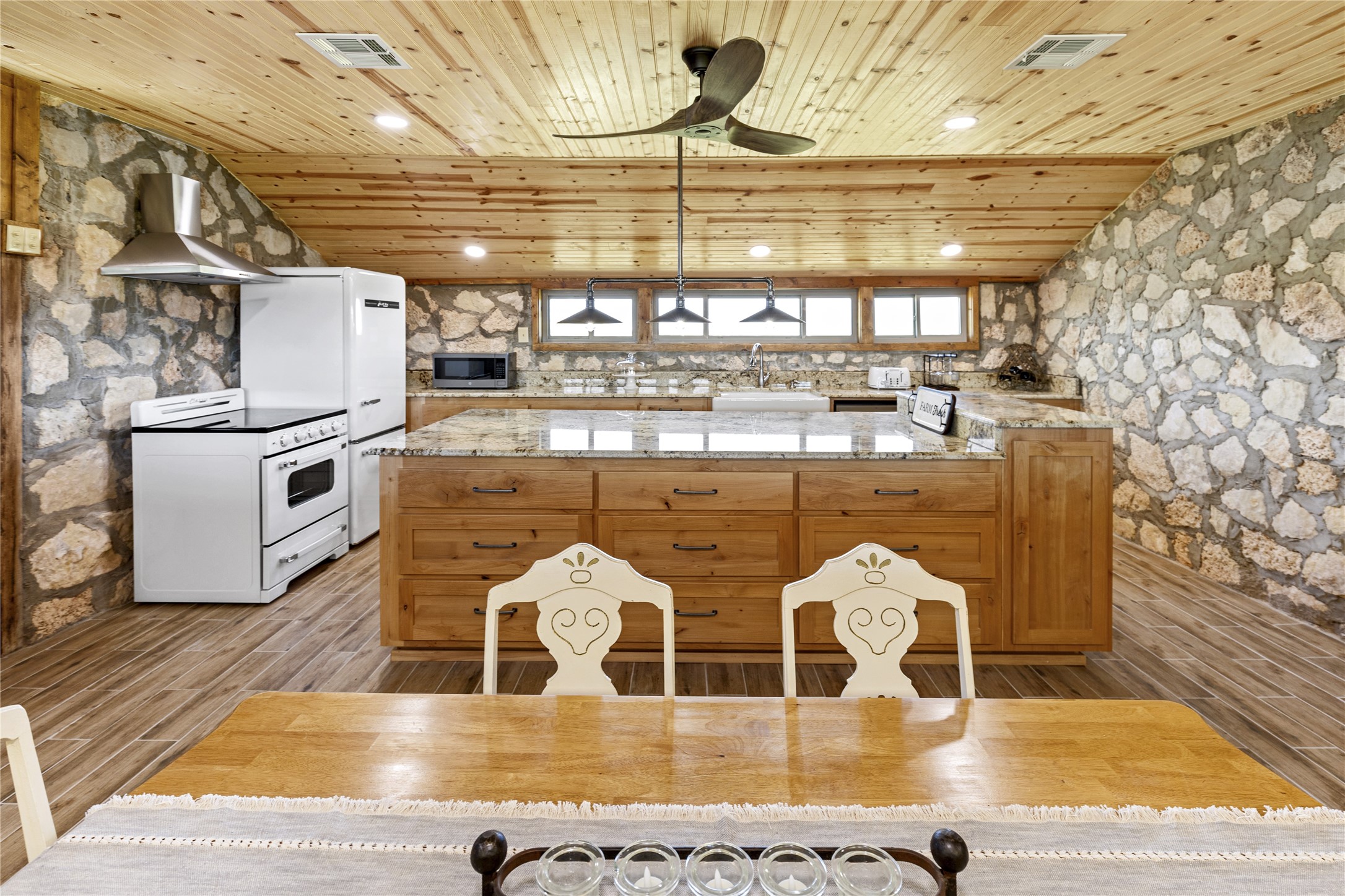 725 County Road 520 Evant TX 76525