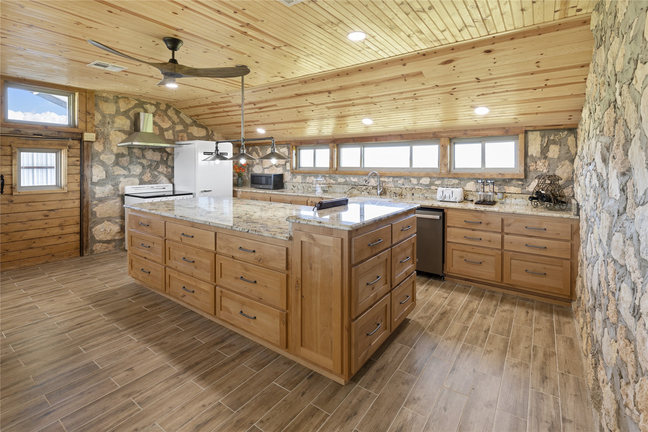 725 County Road 520 Evant TX 76525