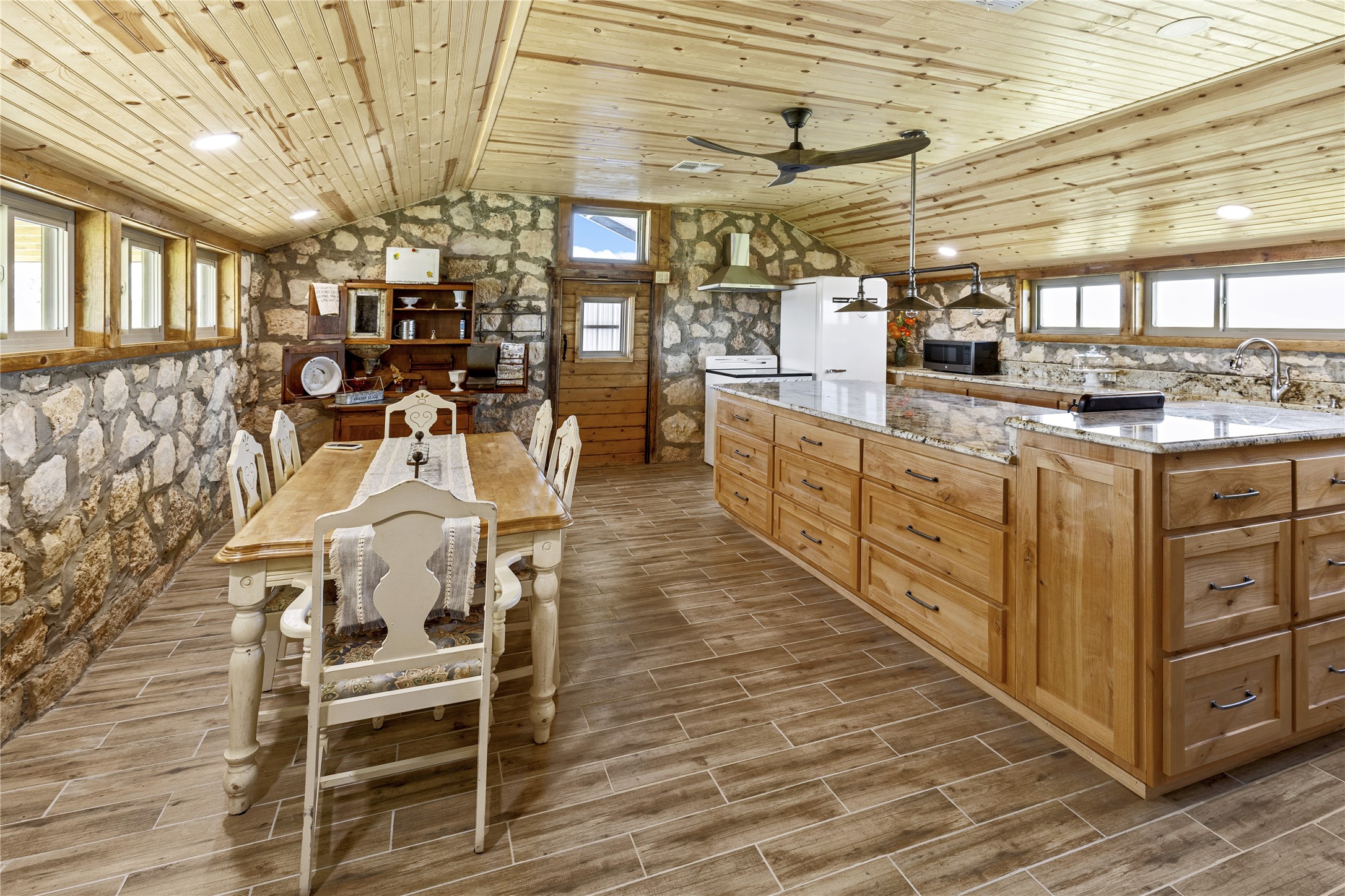725 County Road 520 Evant TX 76525