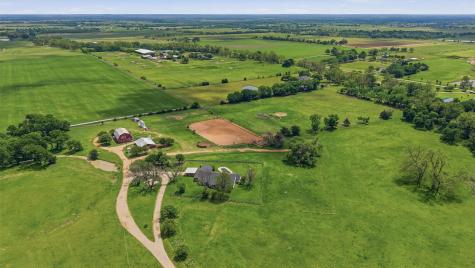 1100 Debbie Lane Pilot Point TX 76258