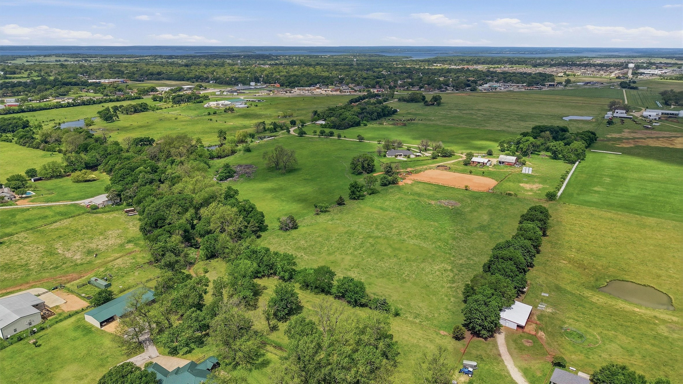 1100 Debbie Lane Pilot Point TX 76258