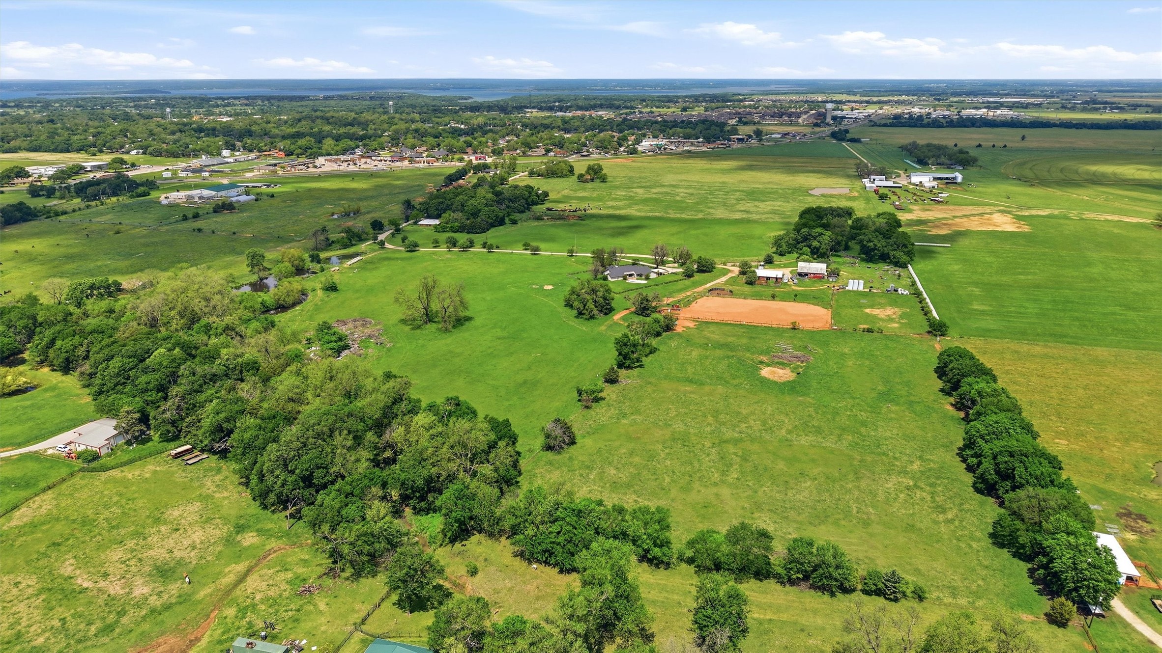 1100 Debbie Lane Pilot Point TX 76258