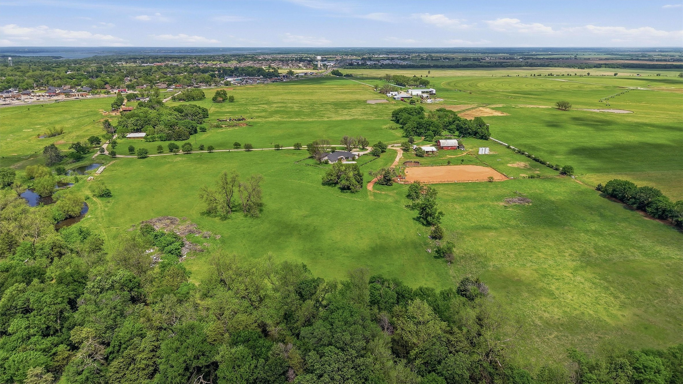 1100 Debbie Lane Pilot Point TX 76258