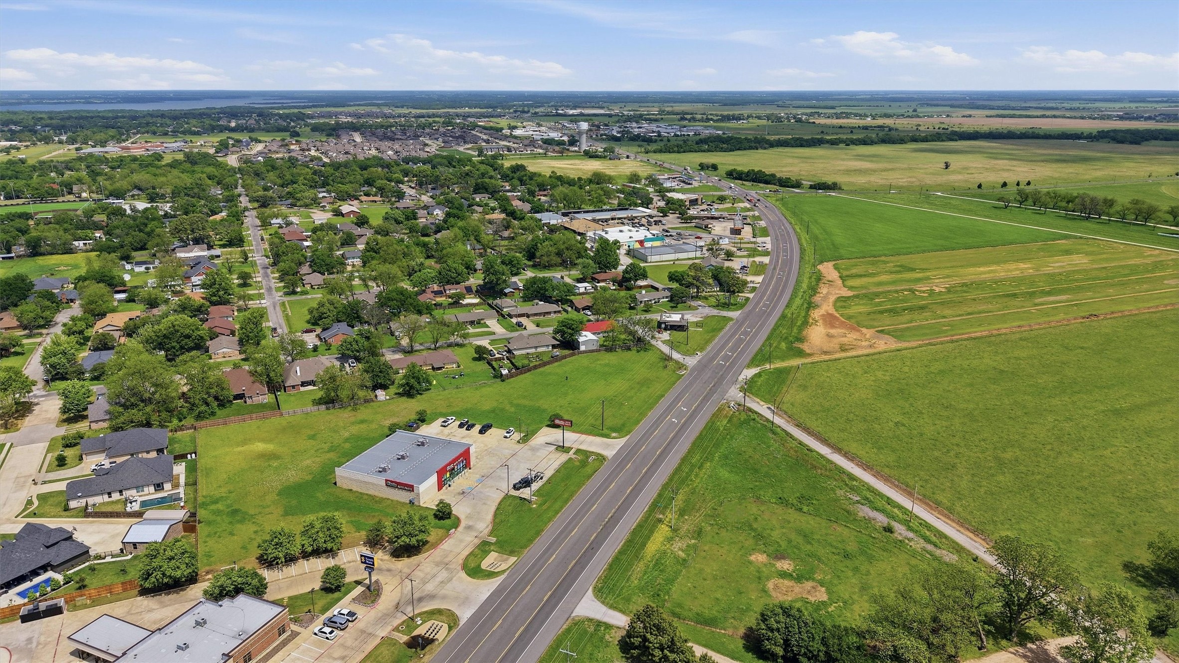 1100 Debbie Lane Pilot Point TX 76258
