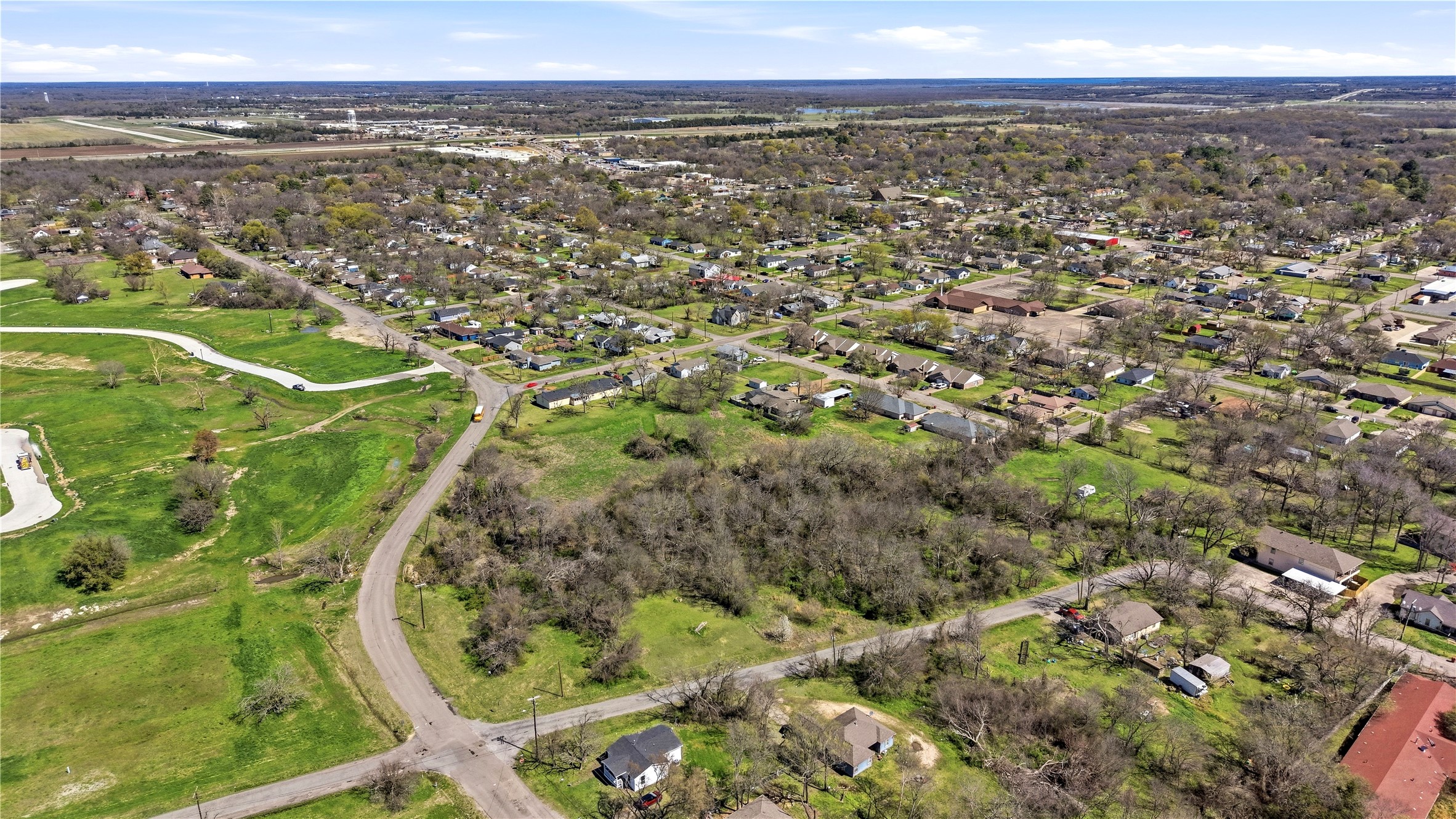 1700 Agnew Street Bonham TX 75418