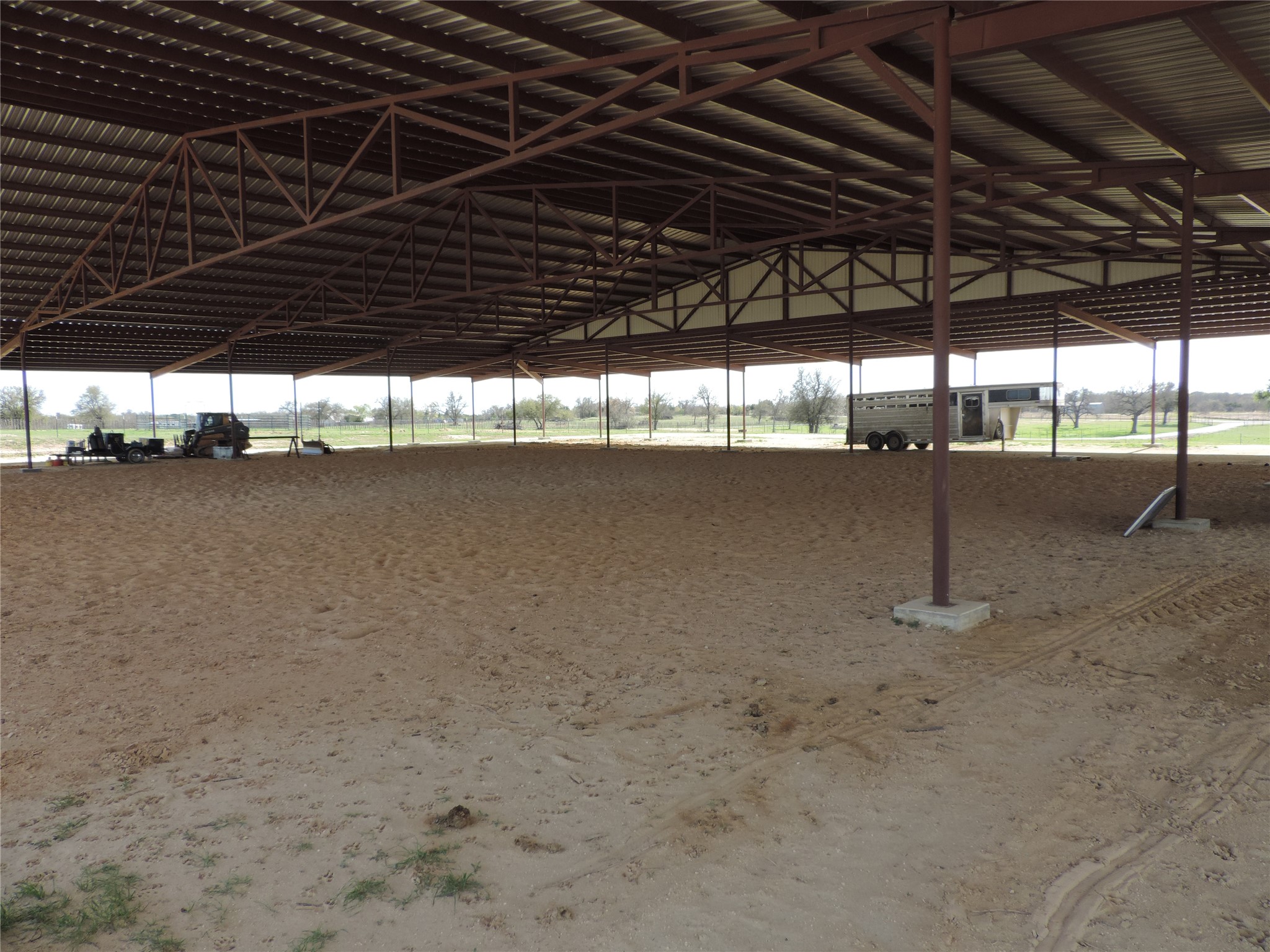 1075 County Road 494 Stephenville TX 76401