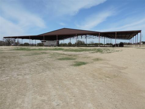 1075 County Road 494 Stephenville TX 76401