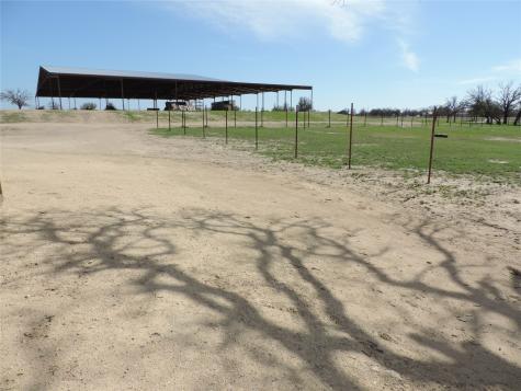 1075 County Road 494 Stephenville TX 76401