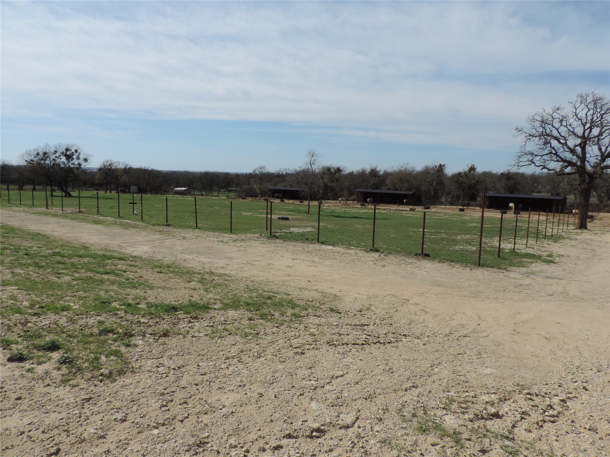 1075 County Road 494 Stephenville TX 76401