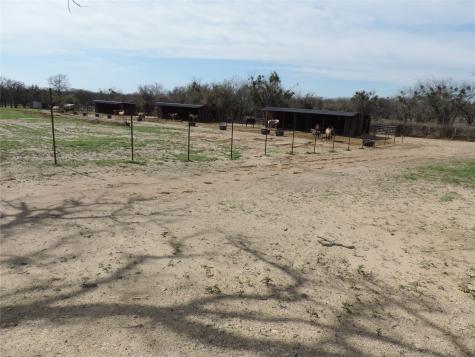 1075 County Road 494 Stephenville TX 76401
