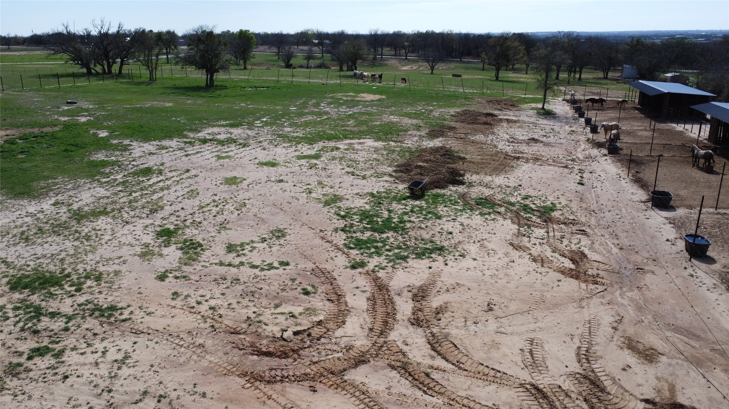 1075 County Road 494 Stephenville TX 76401
