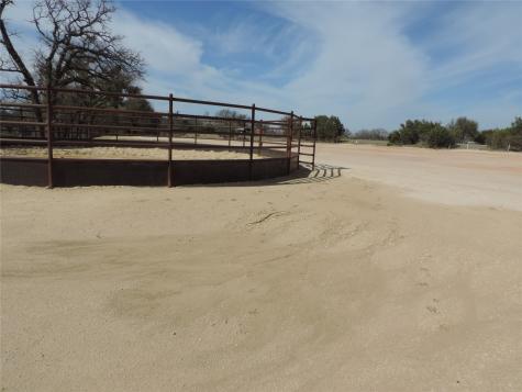 1075 County Road 494 Stephenville TX 76401
