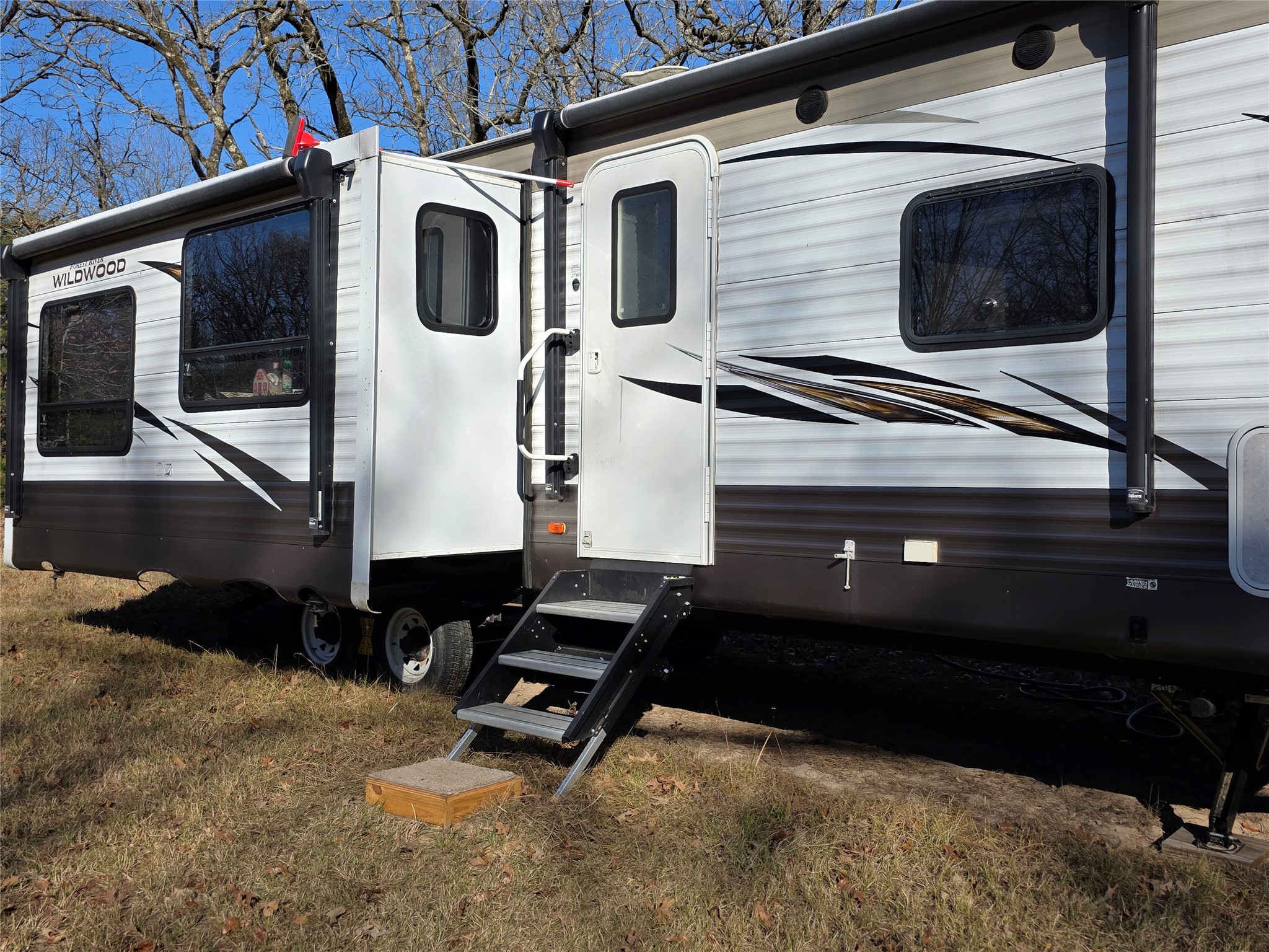 1191 County Road 3333 Omaha TX 75571