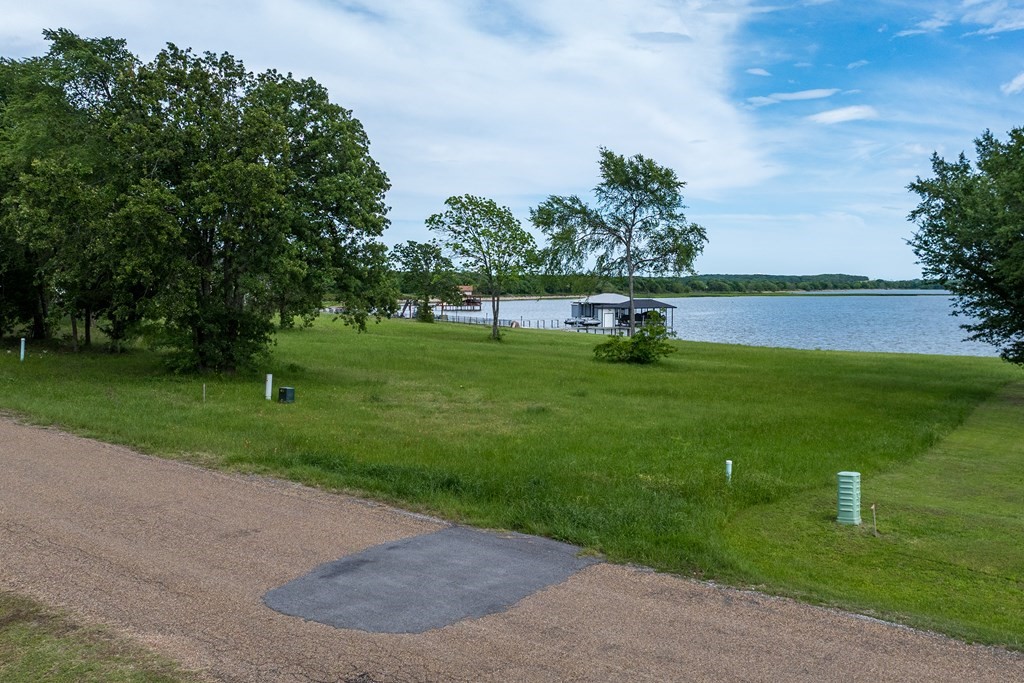 203 Cape Shore Drive Mabank TX 75143