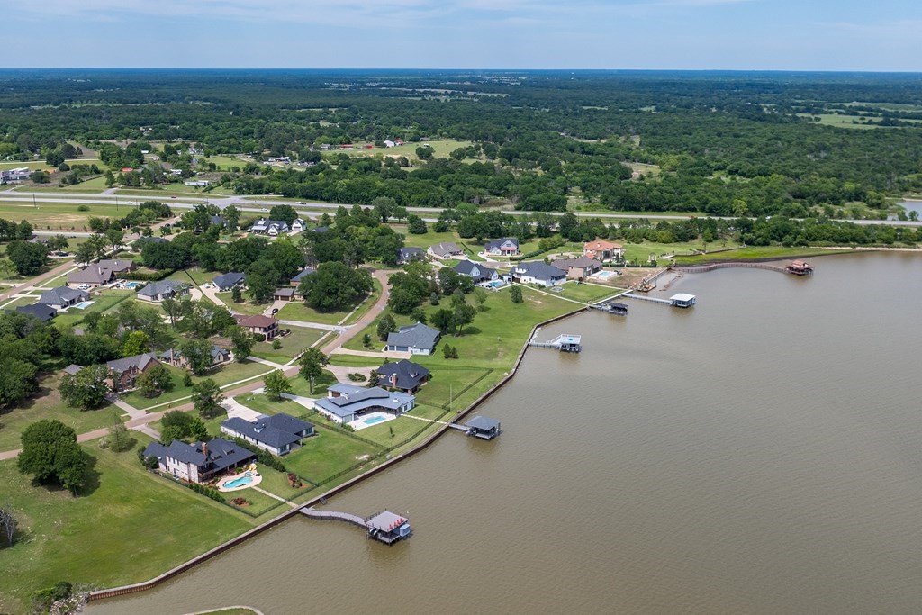 203 Cape Shore Drive Mabank TX 75143