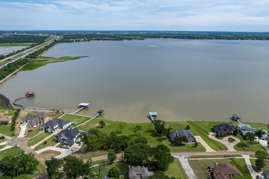 203 Cape Shore Drive Mabank TX 75143