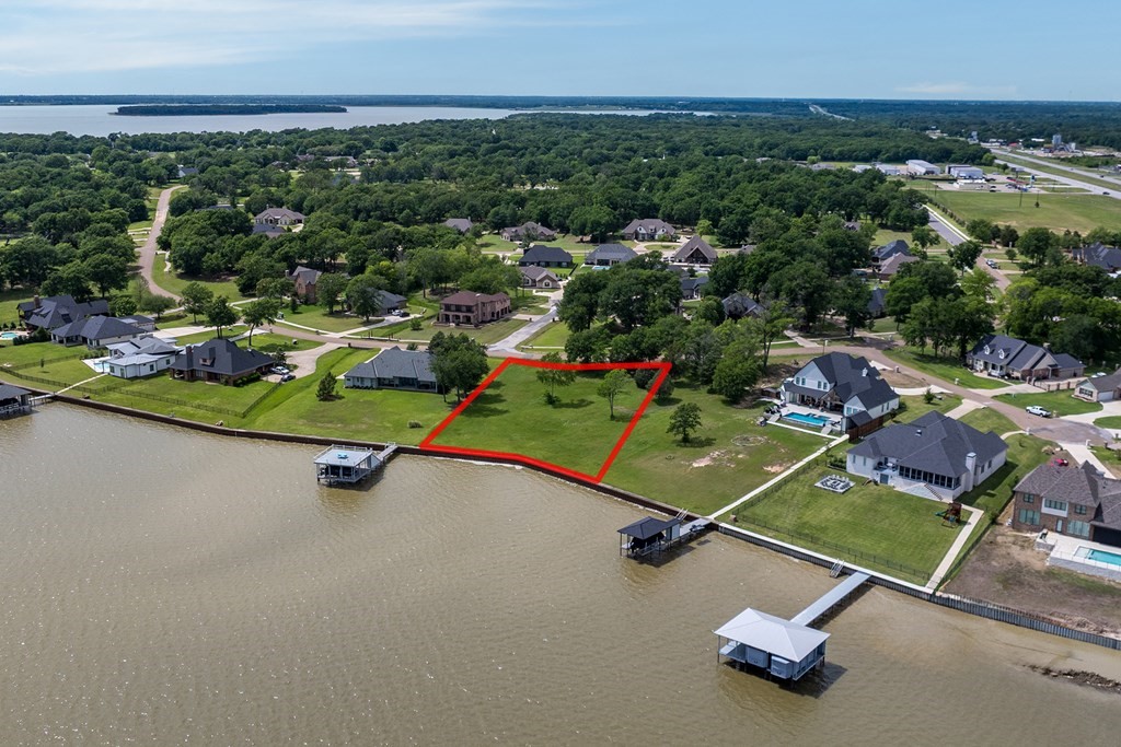 203 Cape Shore Drive Mabank TX 75143