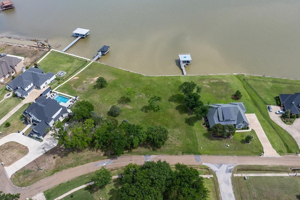 203 Cape Shore Drive Mabank TX 75143