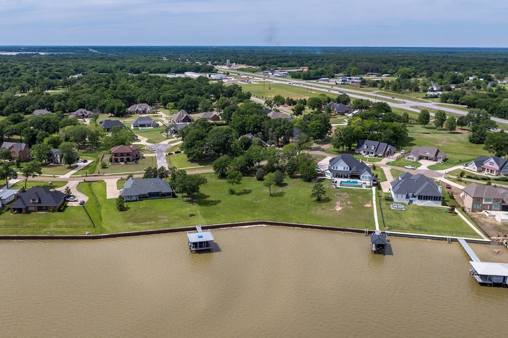 203 Cape Shore Drive Mabank TX 75143