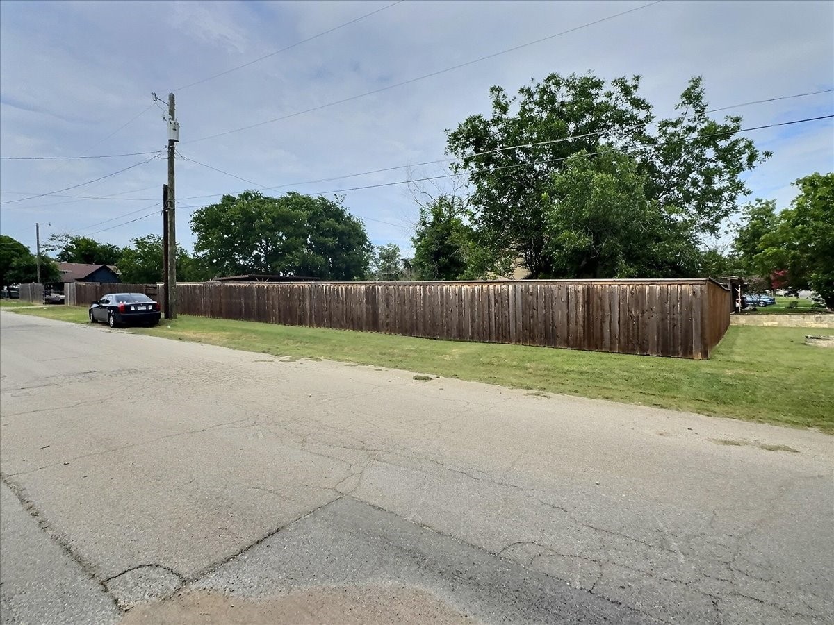 201 E 7th Street Weatherford TX 76086