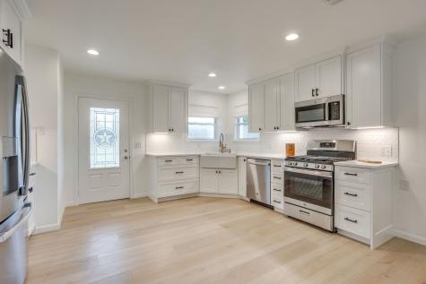 400 S 10th Avenue Palo Pinto TX 76472