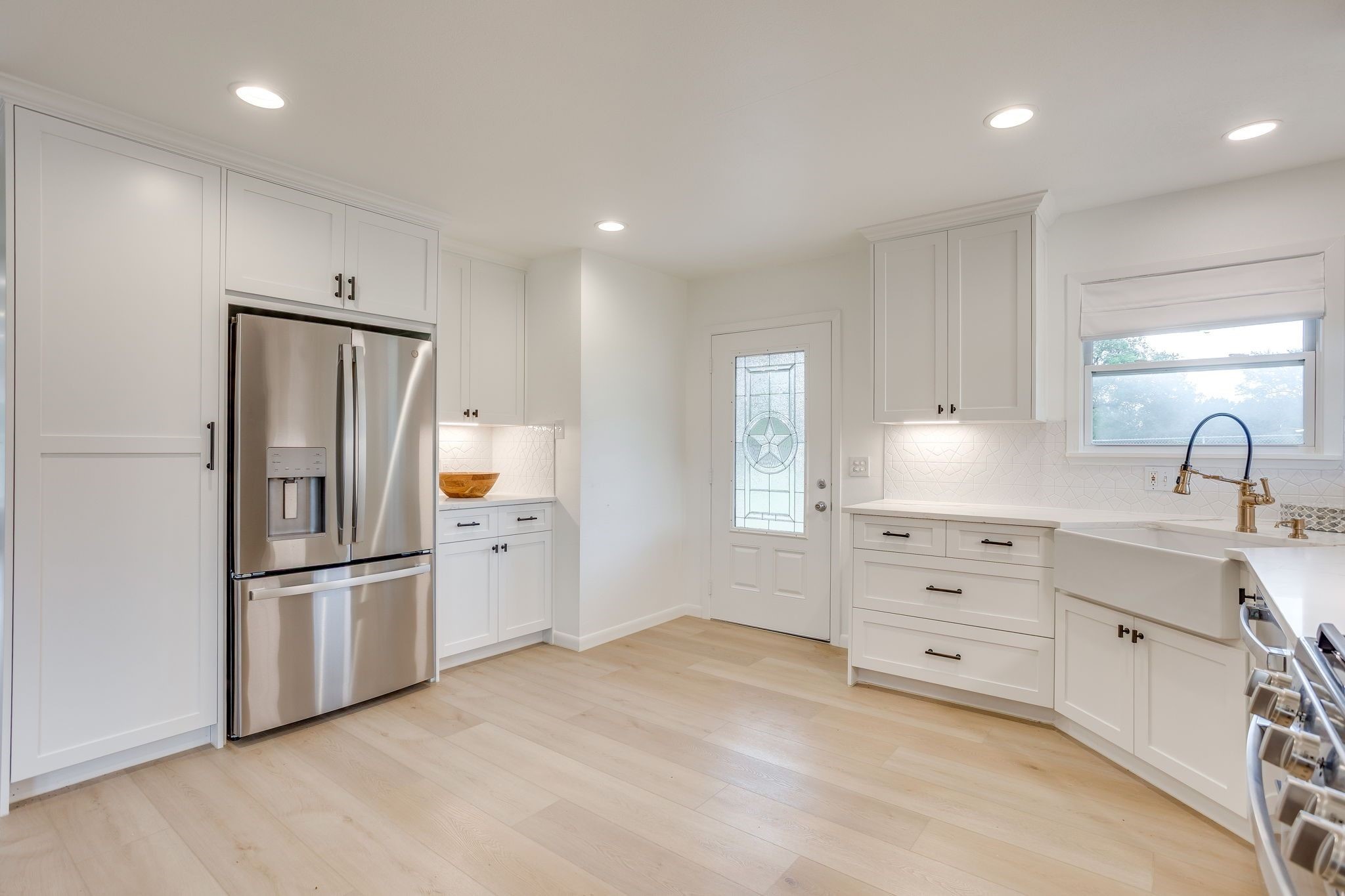 400 S 10th Avenue Santo TX 76472