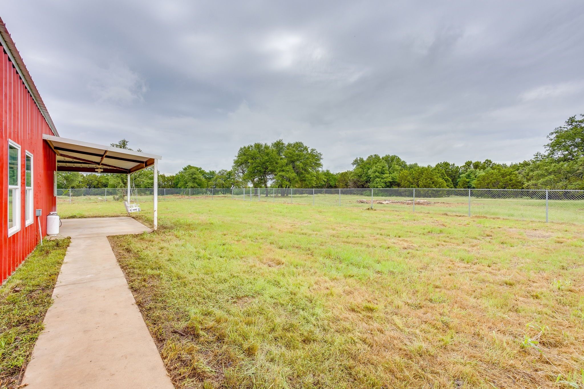 400 S 10th Avenue Santo TX 76472